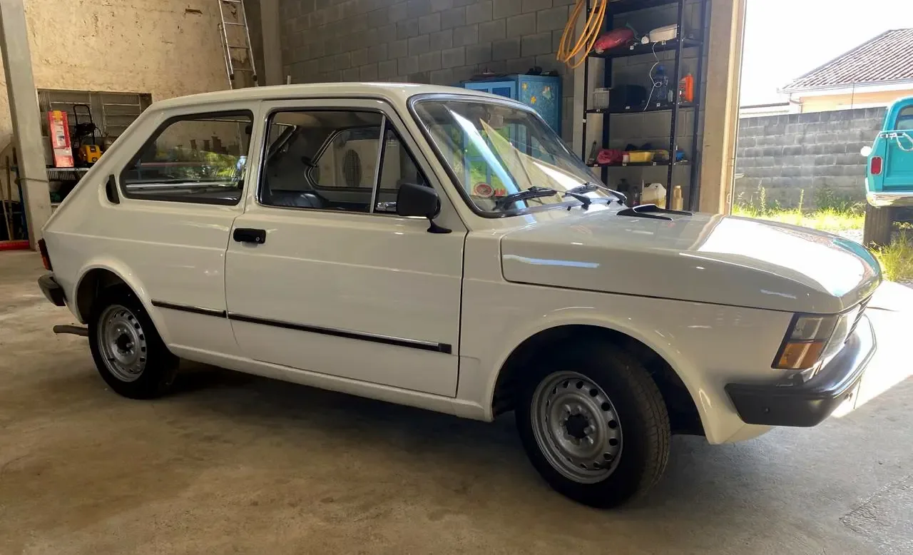 Fiat 147L 1981 a venda em parana