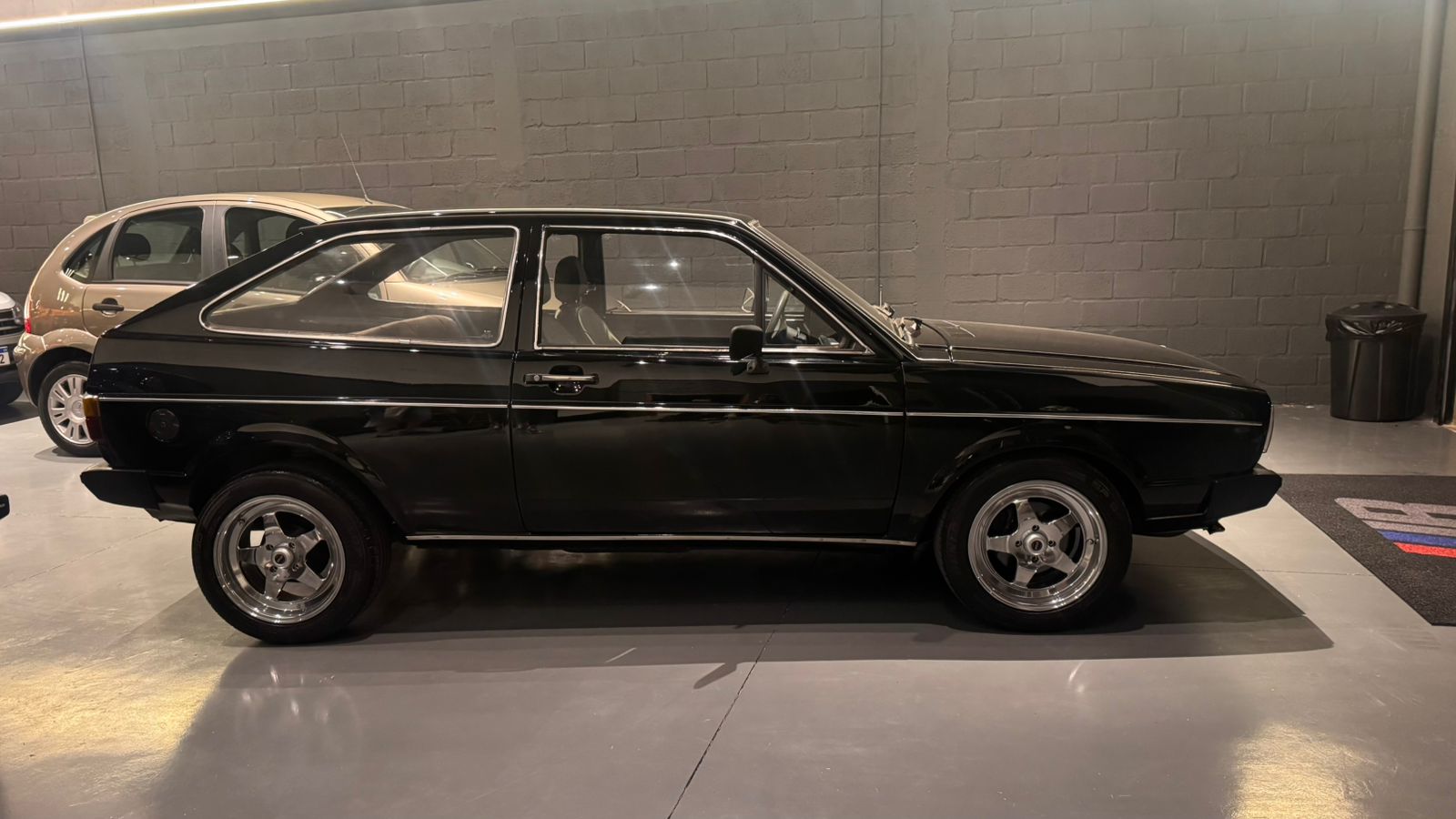 Volkswagen Gol BX 1983 a venda em Av Gavião Real, 45. Vila Verde Bragança Paulista – SP
