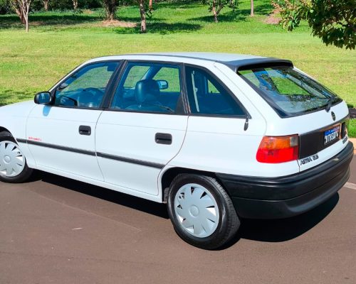 10_chevrolet_astra_1995_branco_sp