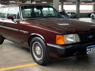 chevrolet_caravan_comodoro_1990_vinho_belo_horizonte-mg_1