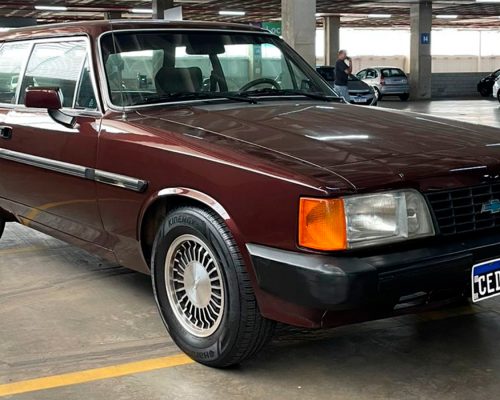 chevrolet_caravan_comodoro_1990_vinho_belo_horizonte-mg_1