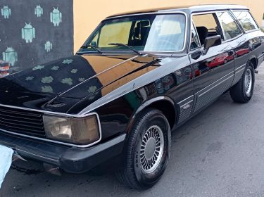 comodooro_caravan_1986_preto_sao_paulo_sp_1