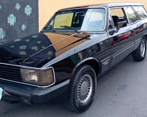 comodooro_caravan_1986_preto_sao_paulo_sp_1