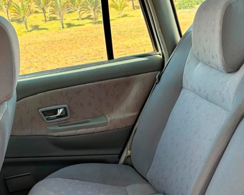 volkswagem_santana_2001_prata_jacutinga_mg_10