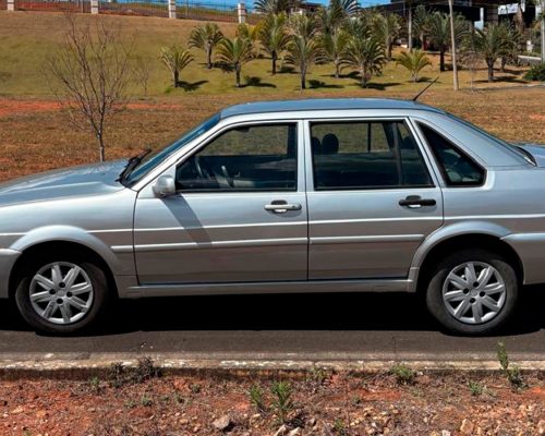 volkswagem_santana_2001_prata_jacutinga_mg_3