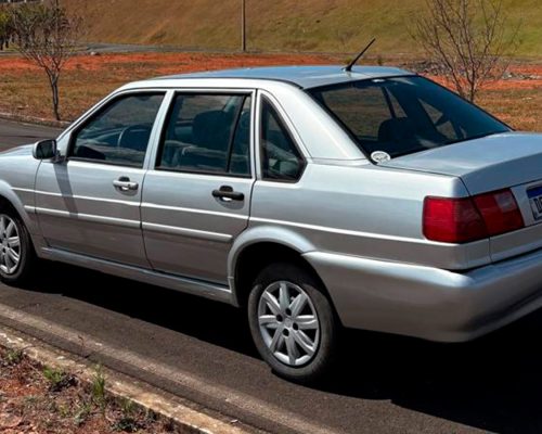 volkswagem_santana_2001_prata_jacutinga_mg_4