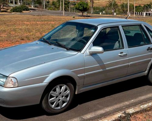 volkswagem_santana_2001_prata_jacutinga_mg_7