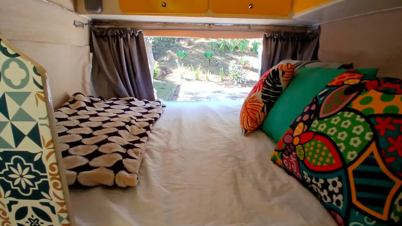 MB180D Motorhome