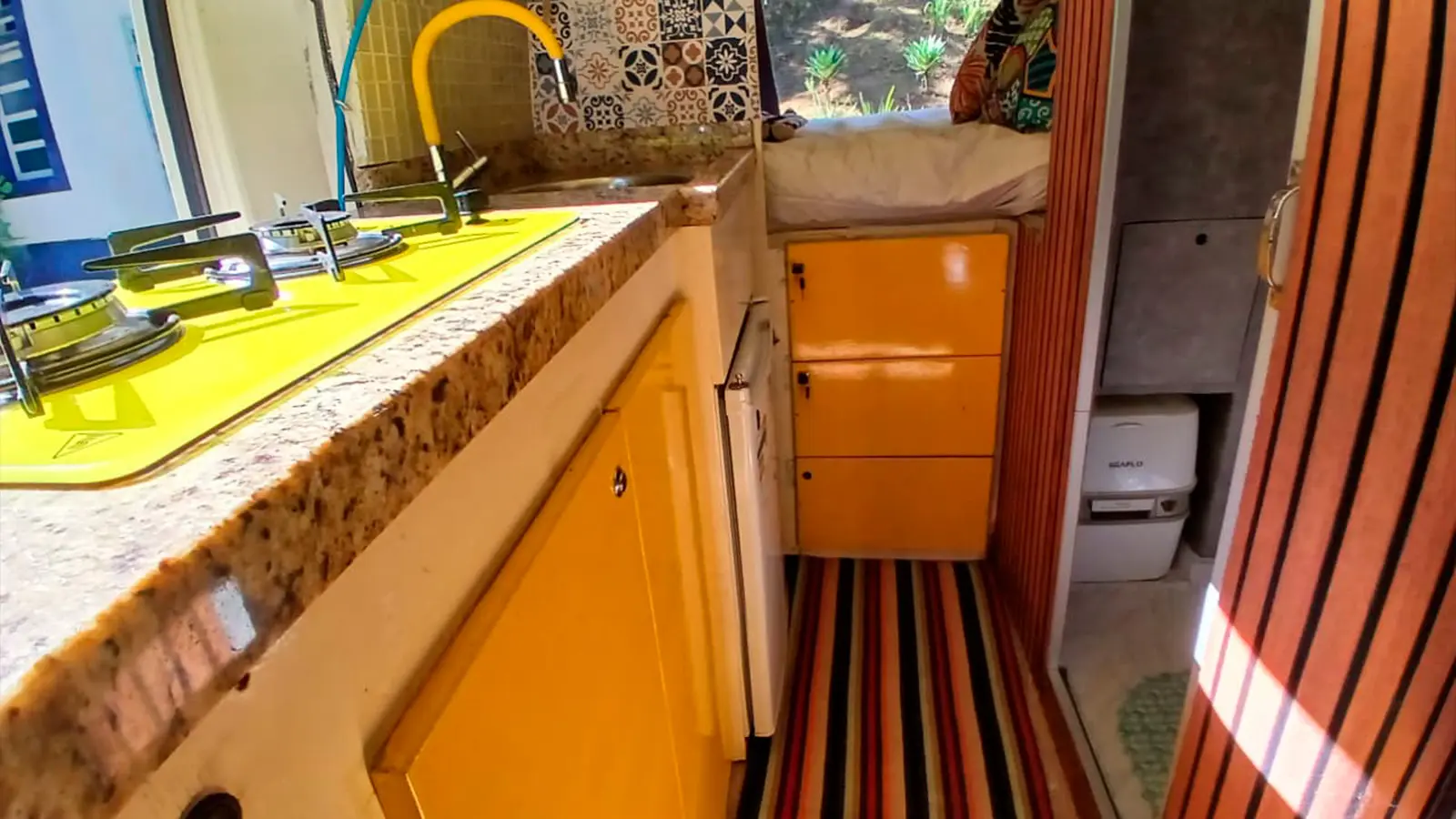 MB180D Motorhome