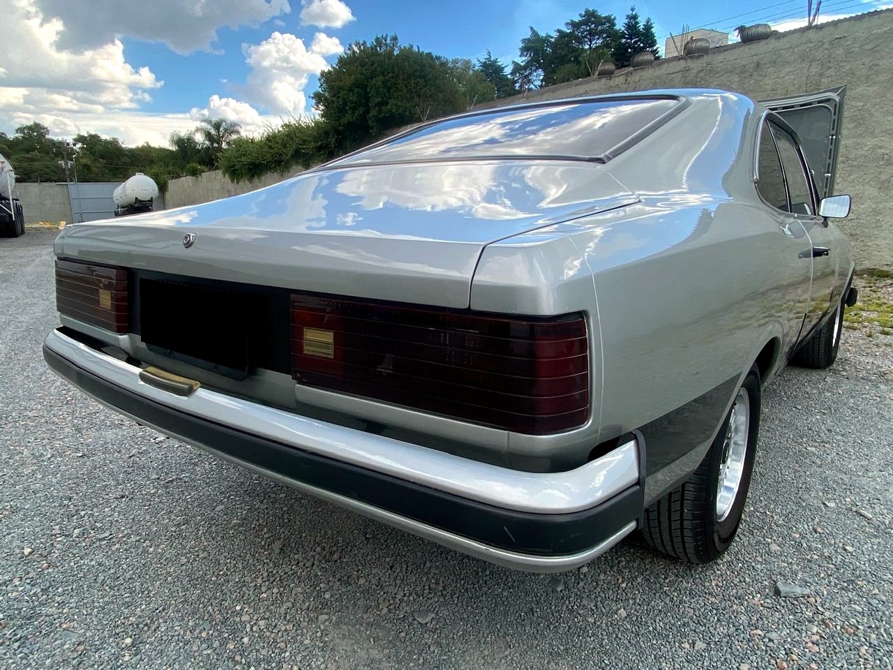 Opala SS4 1980