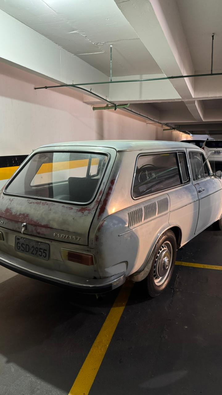 VW Variant 1971 a venda - detalhe externo | Carro Antigo a Venda