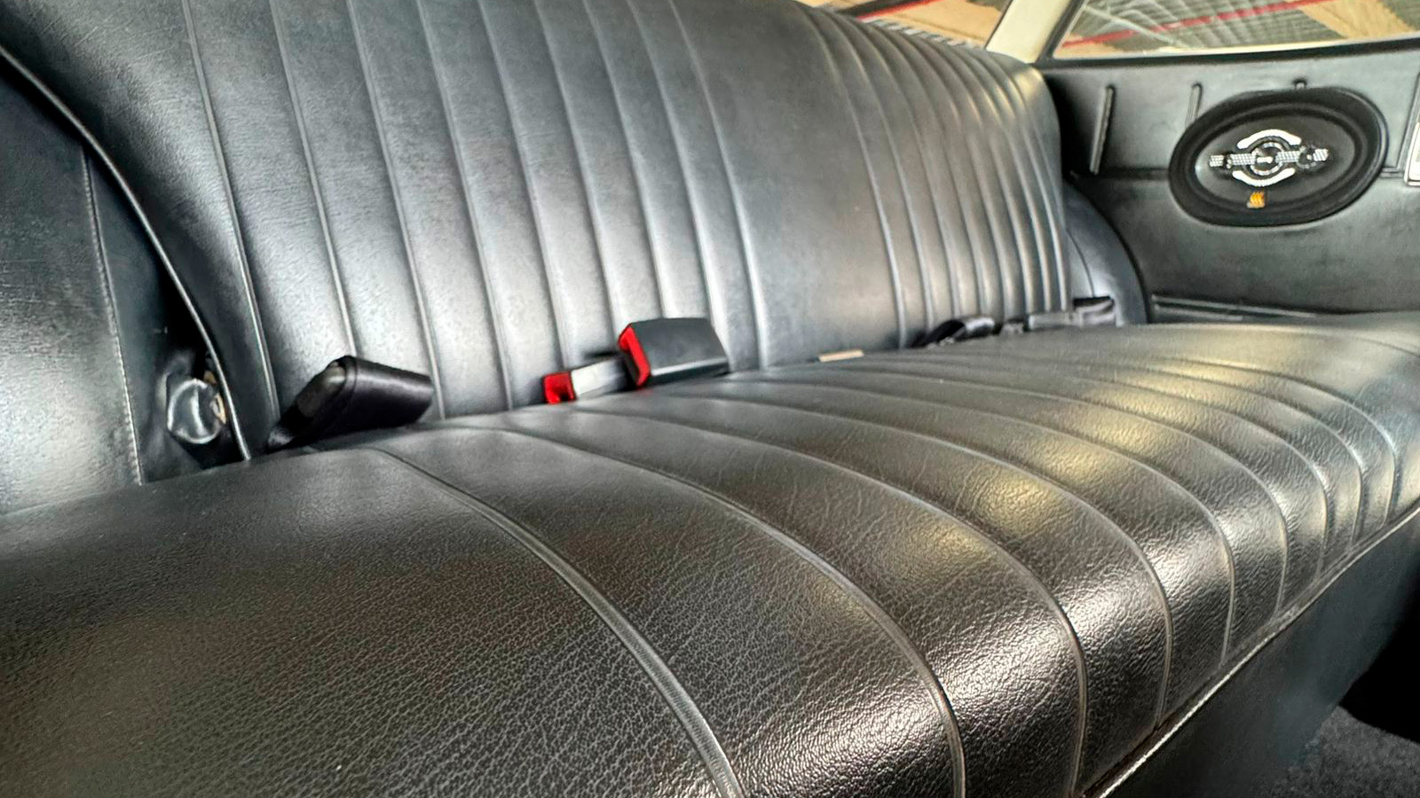 Chevrolet Caravan 1976 a venda - vista traseira e acabamento | Carro Antigo a Venda