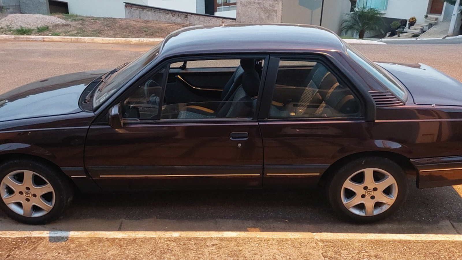 Chevrolet Monza 1991 a venda - detalhe do carro antigo | Carro Antigo a Venda