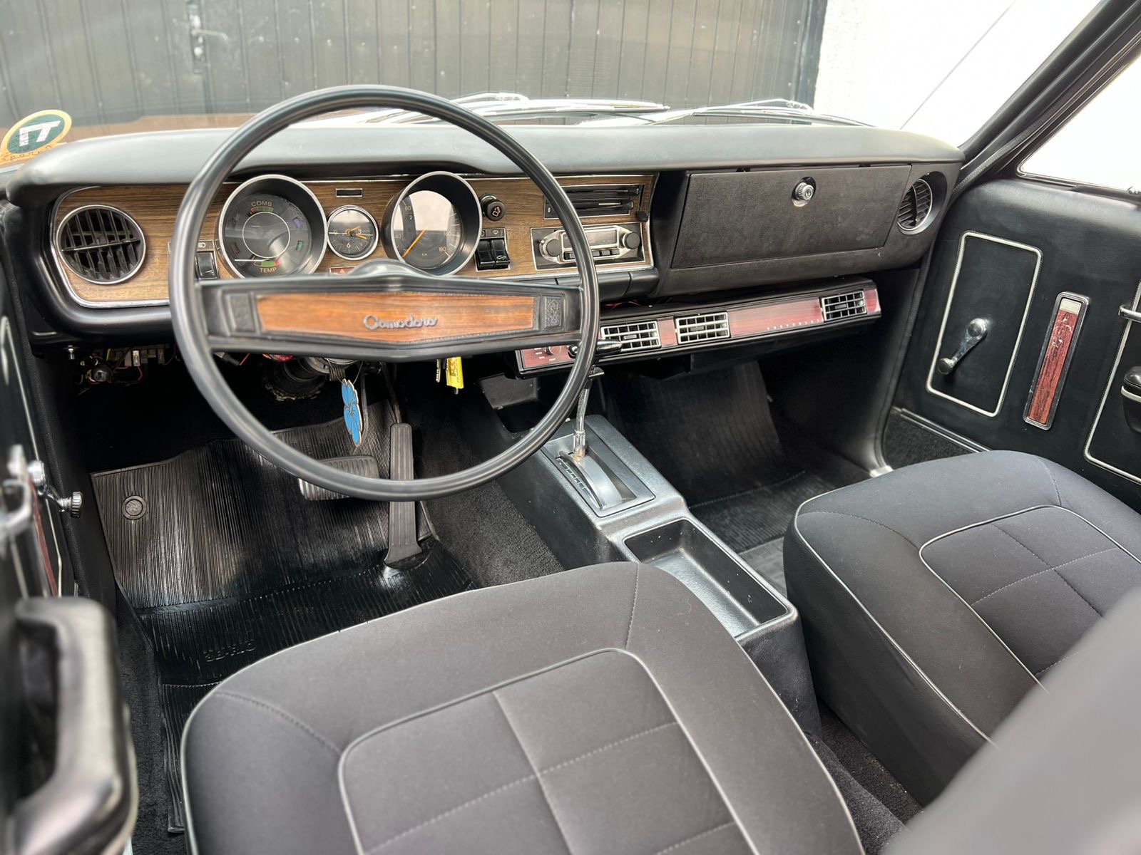 Opala Comodoro 1976