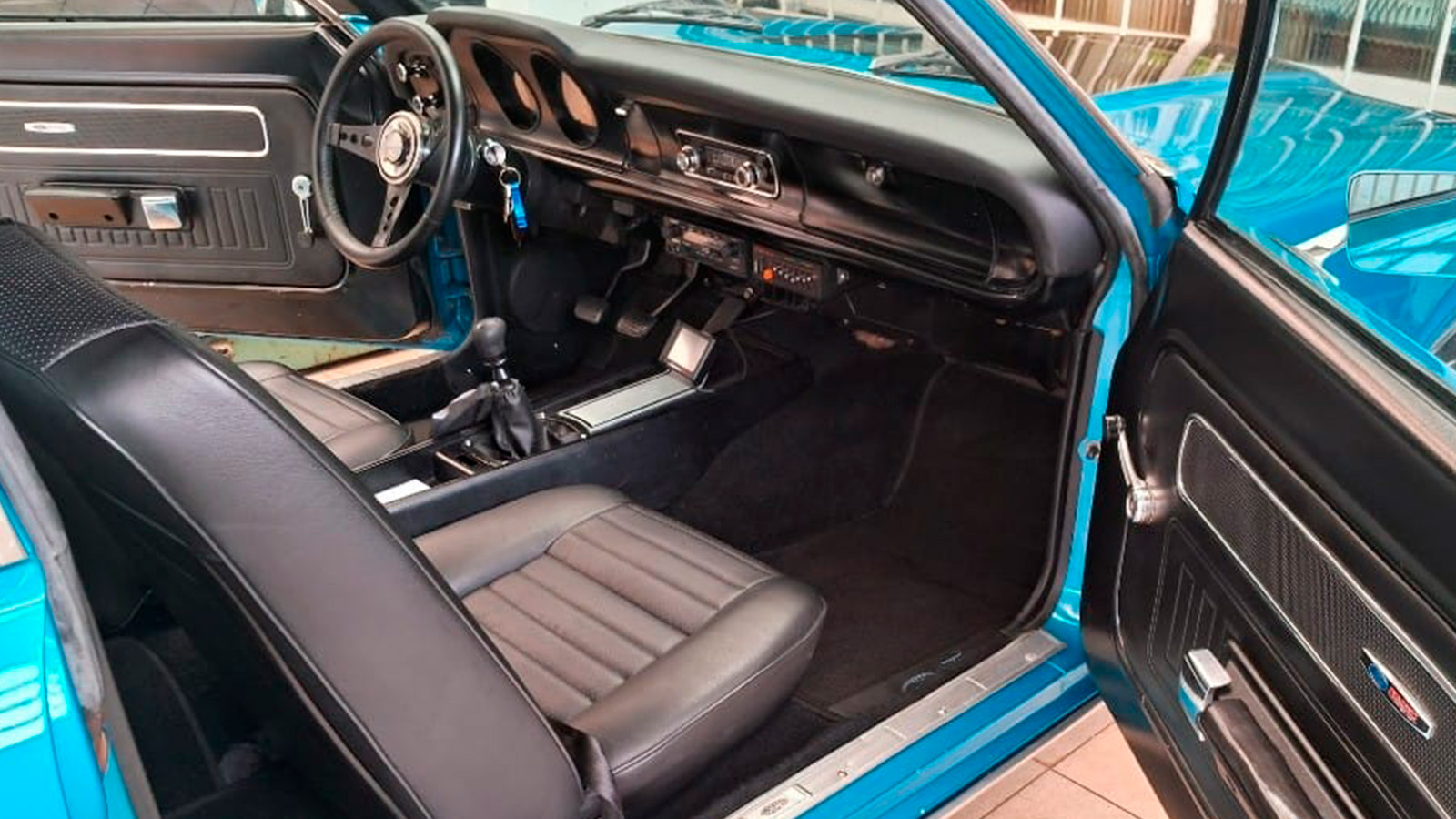Ford Maverick 1975 a venda - vista lateral | Carro Antigo a Venda