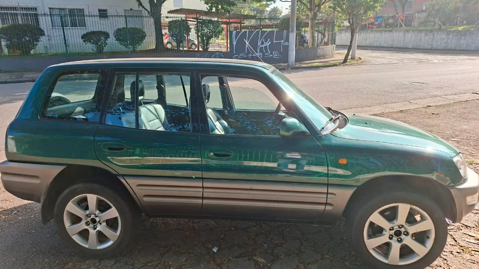 Toyota Rav4 2.0 1.6v 4×4 1999
