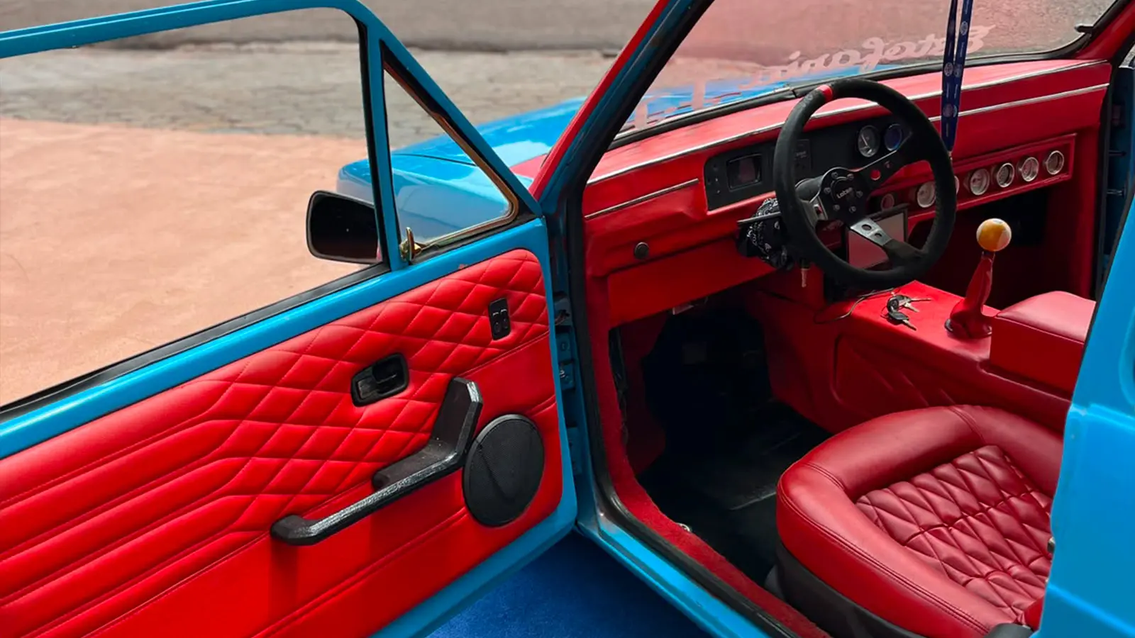 Volkswagen Brasília 1977 a venda - interior | Carro Antigo a Venda