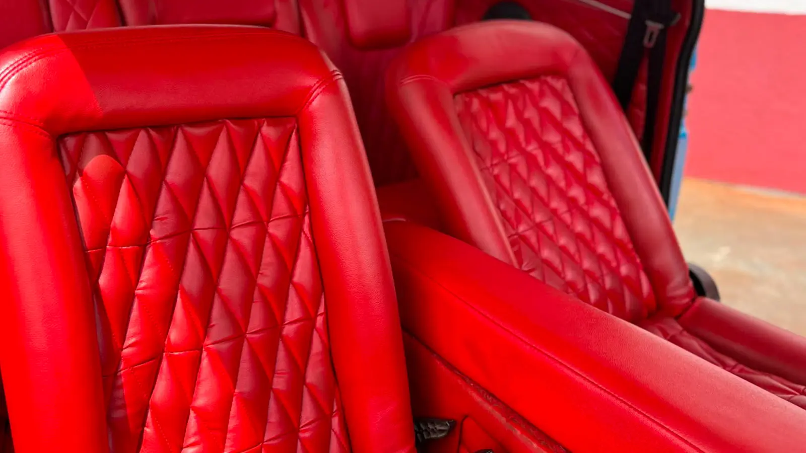 Volkswagen Brasília 1977 a venda - painel e acabamento interno | Carro Antigo a Venda