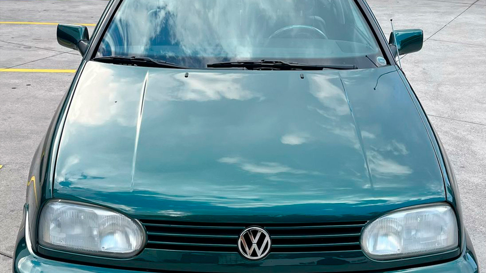 Volkswagen Golf GLX 1995 a venda - vista lateral | Carro Antigo a Venda